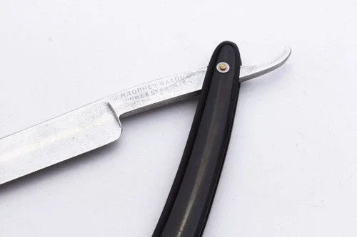 9/16″ The JR Torrey Mass Straight Razor