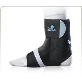Cropper Medical BioSkin TRILOK Ankle Brace Medium Strap Closure Male 7 to 9-1/2 / Female 8 to 11 Left or Right Foot – 53602
