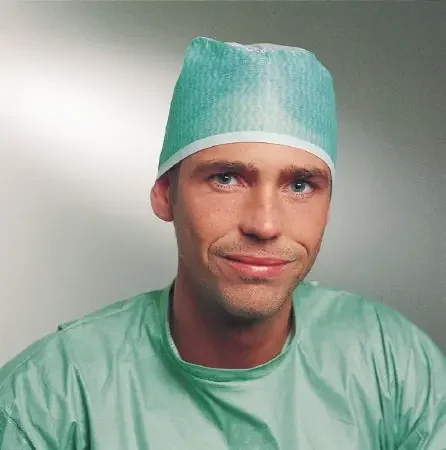 Molnlycke Surgeon Cap One Size Fits Most Green Ties – 621301