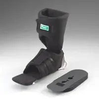 Posey Podus Boot Medium / Large Hook and Loop Closure Left or Right Foot – 6147ML