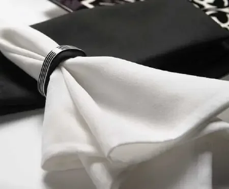 Standard Textile Avila Dinner Napkin White Polyester, 100% – 53P92400